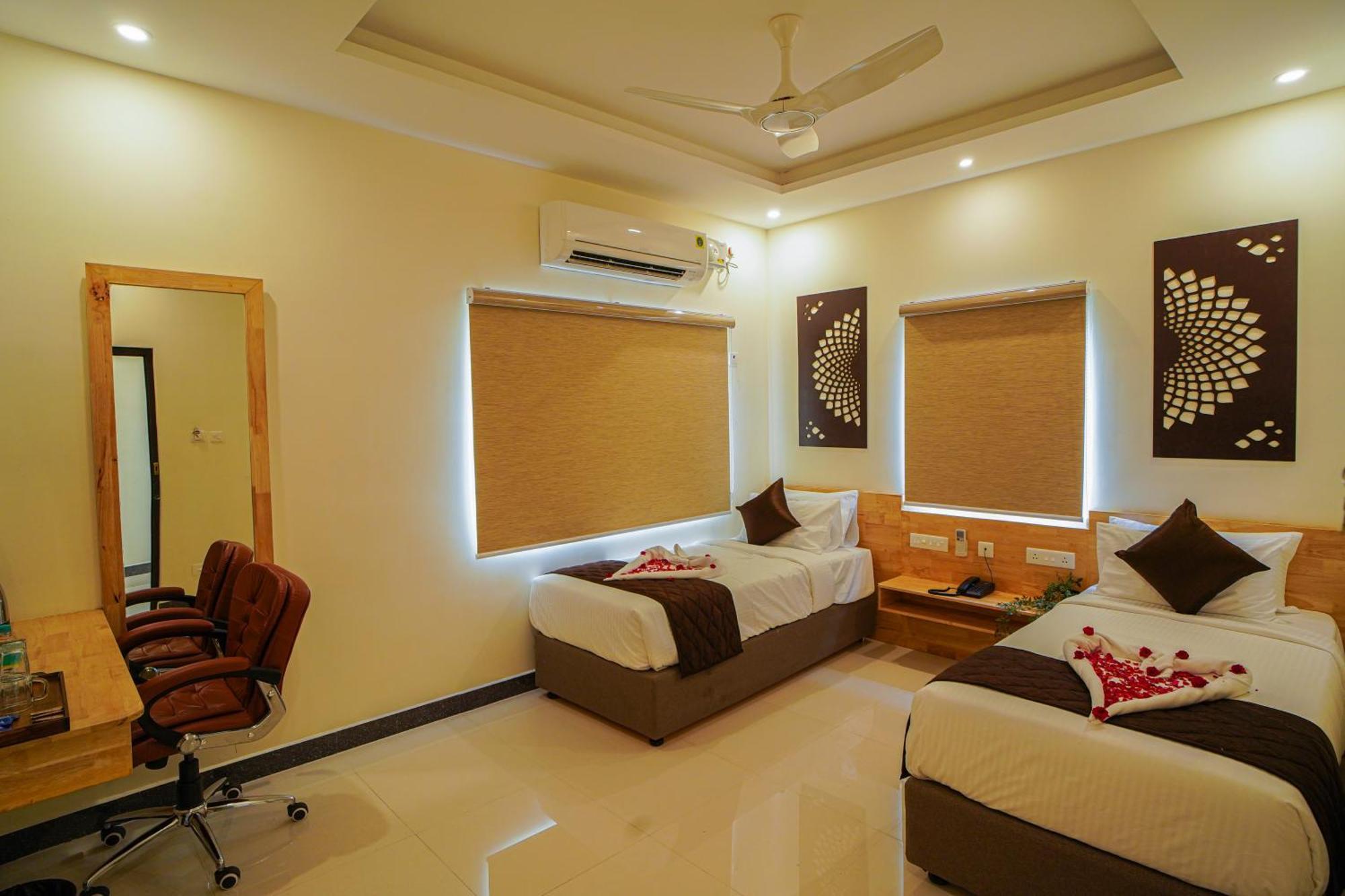 Hotel Tpc Camphor à Tiruchirappalli Extérieur photo